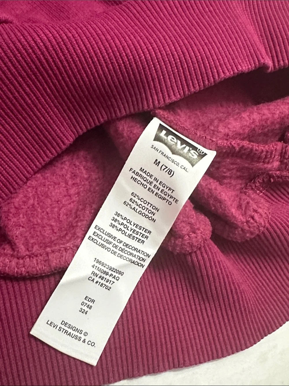 Levis size medium